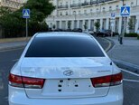 Hyundai Sonata-16