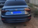 Volkswagen Jetta-5