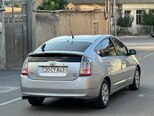 Toyota Prius-2