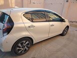 Toyota Aqua-3