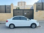 Kia Rio-11