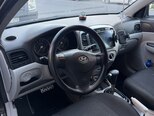 Hyundai Accent-7