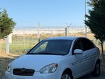 Hyundai Accent-3