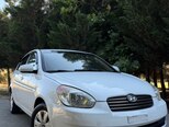 Hyundai Accent-4