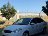 Hyundai Accent-2