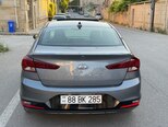 Hyundai Elantra-5