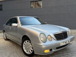Mercedes E 200-1