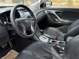 Hyundai Elantra-11