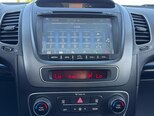 Kia Sorento-12