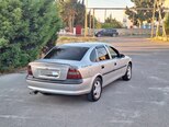 Opel Vectra-6