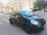 Nissan March-2
