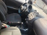 Nissan March-10