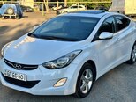 Hyundai Elantra-4