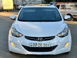 Hyundai Elantra-6