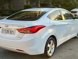 Hyundai Elantra-11