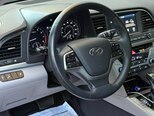 Hyundai Elantra-12