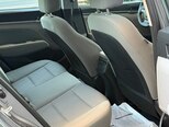 Hyundai Elantra-17