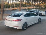 Hyundai Elantra-9