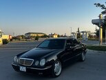 Mercedes E 320-1