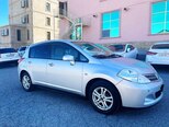 Nissan Tiida-4