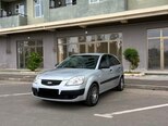 Kia Rio-5