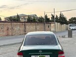 Opel Vectra-3