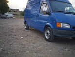 Ford Transit-10