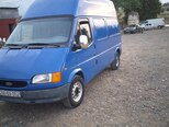Ford Transit-9