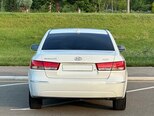 Hyundai Sonata-6