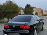 Volkswagen Passat-5