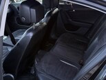 Volkswagen Passat-8