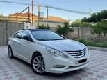 Hyundai Sonata-6