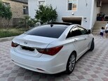 Hyundai Sonata-13