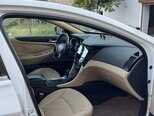 Hyundai Sonata-18