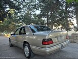 Mercedes E 200-5