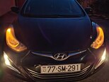 Hyundai Elantra-1