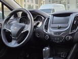 Chevrolet Cruze-14