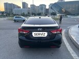 Hyundai Elantra-2