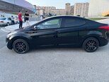Hyundai Elantra-5