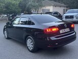 Volkswagen Jetta-3