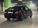 Hyundai Accent-2