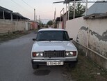 LADA (VAZ) 2107-1