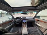 Mercedes E 320-11
