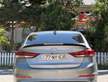 Hyundai Elantra-5