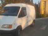 Ford Transit-5