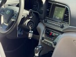 Hyundai Elantra-10