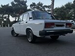 LADA (VAZ) 2107-5