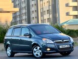 Opel Zafira-4