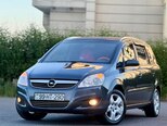 Opel Zafira-2