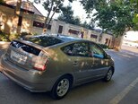 Toyota Prius-3